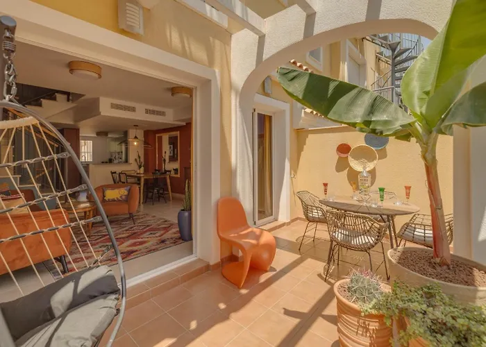 Papaya House - Dom Z Dostępem Do Basenów, Niedaleko Plaży, Obok Kortów Tenisowych, Zamkniete Osiedle